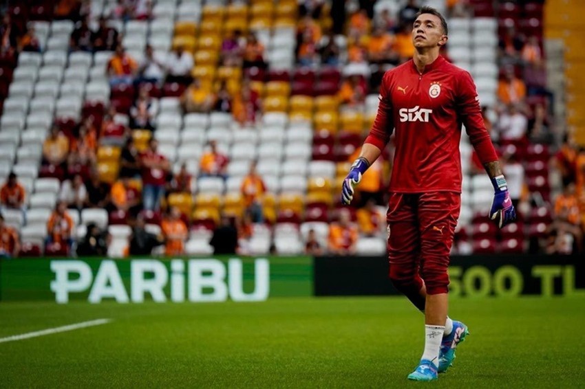 Galatasaray'ın kaleci adayları belli oldu! Transfer listesinde 4 isim var - Resim: 1