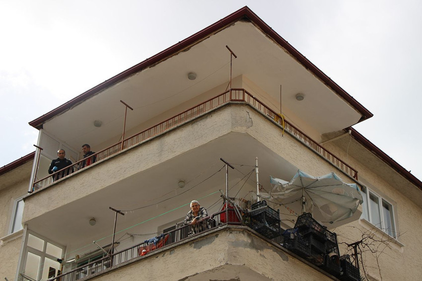 ''Görevimde başarılı olamadım'' deyip, intihar etti - Resim: 2