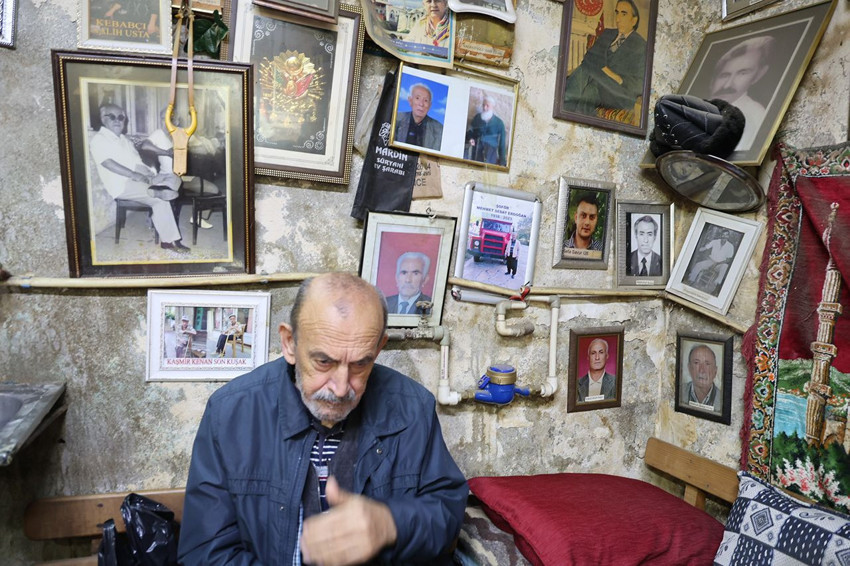 Burası Türkiye'nin ''ölüler kıraathanesi''.. Bir bayram geleneği bu bayram da yaşandı... - Resim: 2