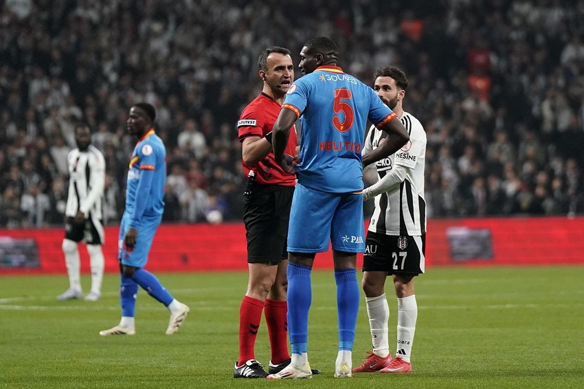 Göztepe'ye yenilen Beşiktaş, Türkiye Kupası’na veda etti - Resim: 2