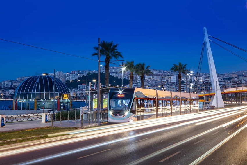 İzmir'de toplu ulaşıma büyük zam - Resim: 4
