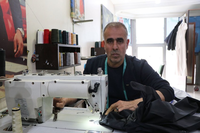 Yanlış iğne uygulaması yüzünden 38 yıl önce felç oldu ama hayattan kopmadı - Resim: 4