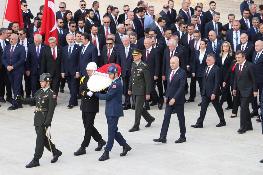 Tam 11 yıl oldu: Erdoğan 23 Nisan geleneğini bozmadı - Resim: 2
