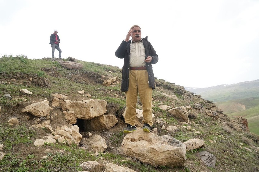 Yeni Göbeklitepe mi? Köylüler hayvan otlatırken keşfetti - Resim: 2
