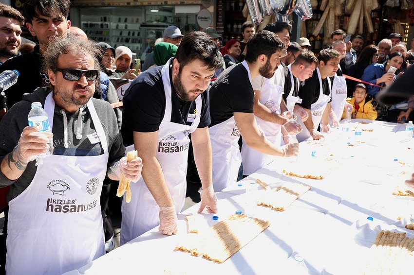 Sadece 5 dakikada ''boğazı'' sayesinde 10 gram altın sahibi oldu - Resim: 4
