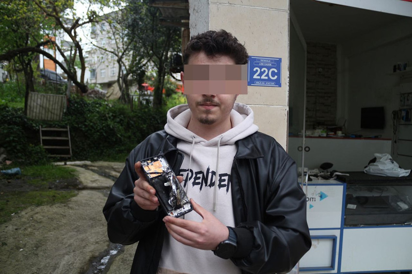 Cep telefonu bataryası tamir sırasında alev aldı - Resim: 3