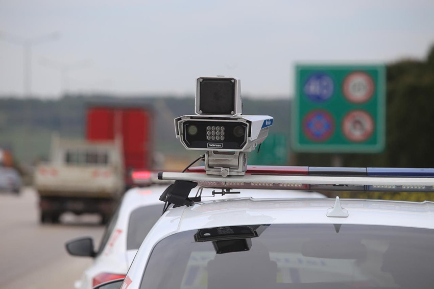 ''Radar beni görmez'' diyen trafik magandaları işte şimdi yandı! - Resim: 2