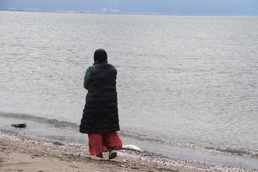 Kayıp balıkçının eşi umutlarını yitirmedi... 4 ayı aşkın süredir burada bekliyor... - Resim: 2