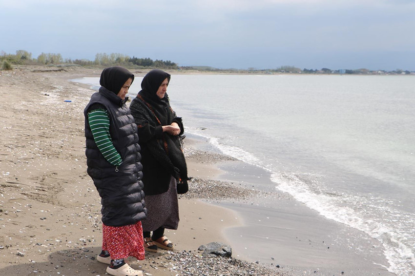 Kayıp balıkçının eşi umutlarını yitirmedi... 4 ayı aşkın süredir burada bekliyor... - Resim: 3