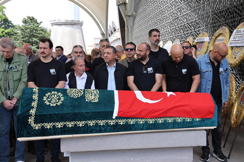 Usta sanatçı Naşit Özcan toprağa verildi - Resim: 4