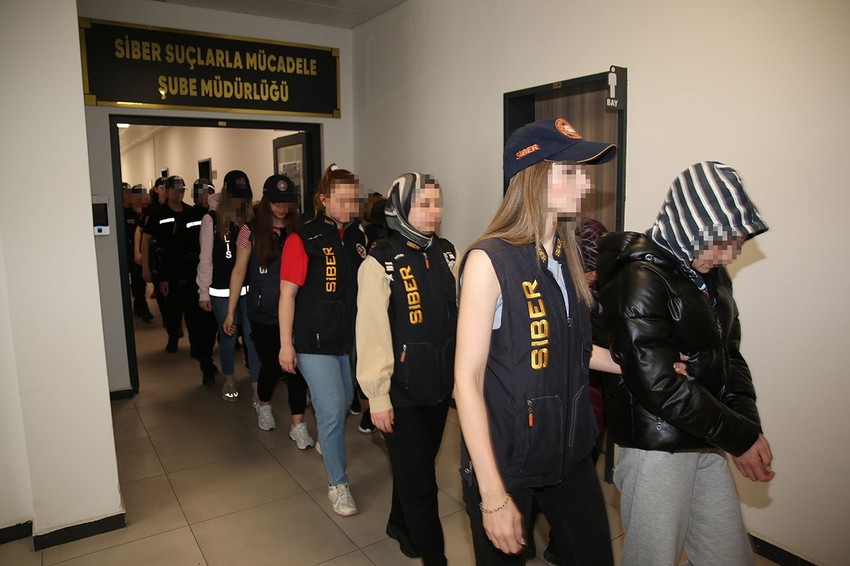 Sahte araç çetesi çökertildi: 122 kişi mağdur, 101 gözaltı, 52 tutuklama var - Resim: 4