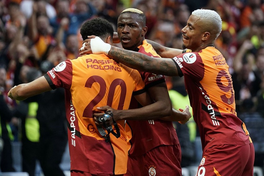 Osimhen ve Dursun Özbek'ten peş peşe dikkat çeken açıklamalar - Resim: 3