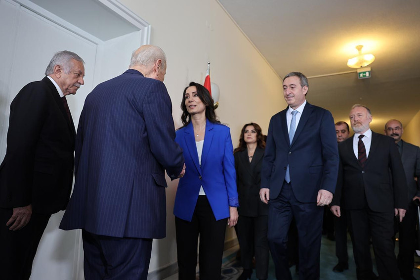 DEM Parti MHP'yi ziyaret etti; ilk açıklama DEM'den geldi.. - Resim: 1