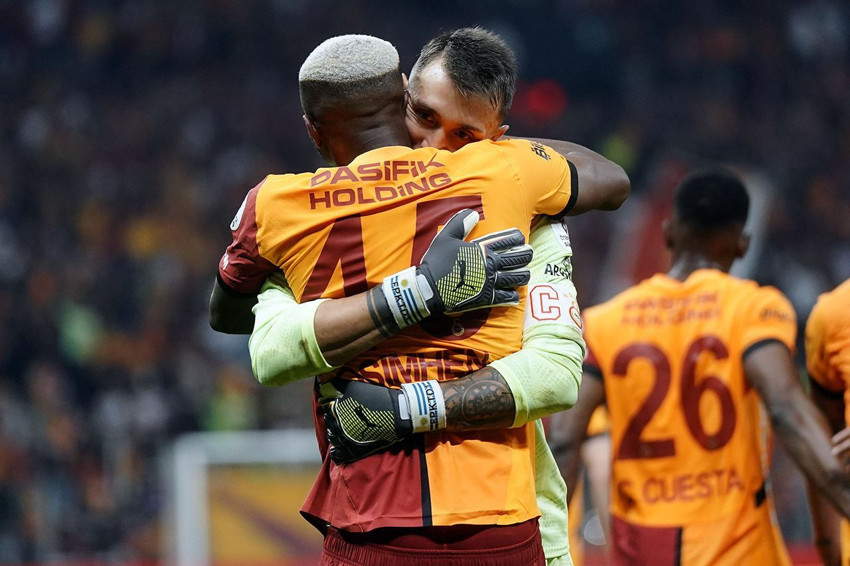 Osimhen'in Galatasaray'dan istediği maaş belli oldu - Resim: 12