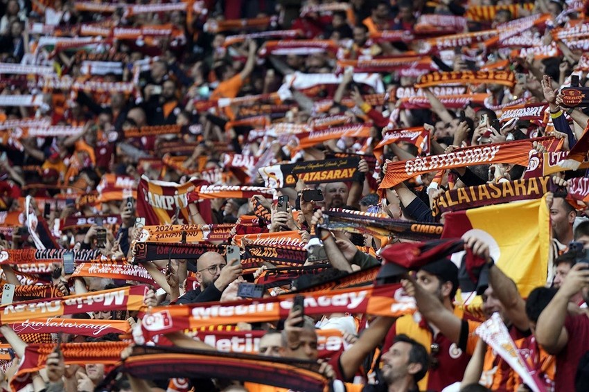 Şampiyon Galatasaray taraftar sayısında rakiplerine fark attı - Resim: 2