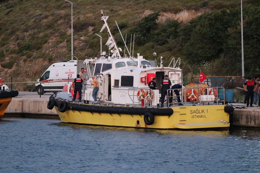 Çanakkale'de sağlık botunda patlama: Ölü ve yaralılar var - Resim: 1