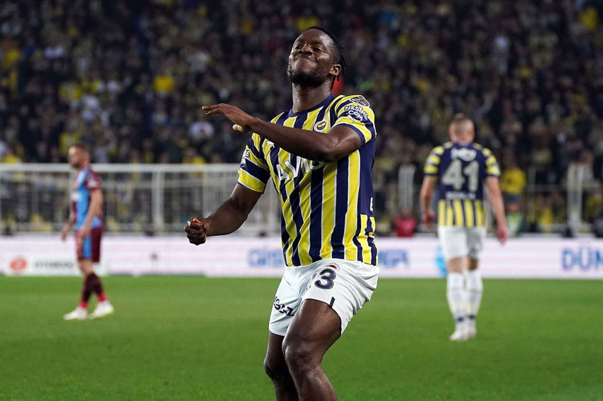 Süper Lig'in eski golcüsü Michy Batshuayi tesettüre girdi - Resim: 3