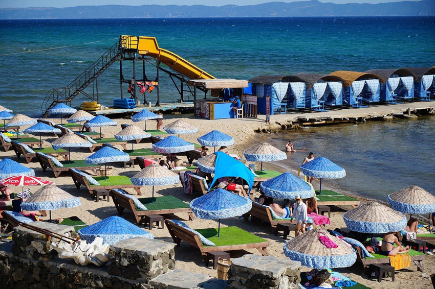 Ne Bodrum, ne Çeşme... Gurbetçiler, Bulgar ve Yunan tatilciler buraya akın ediyor - Resim: 4