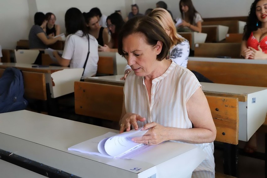 69 yaşındaki profesör, emekli olduğu üniversiteye öğrenci olarak geri döndü - Resim: 1