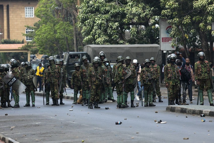 Kenya'da vergi yasası tepkisi için halk sokağa döküldü: Onlarca yaralı var - Resim: 4