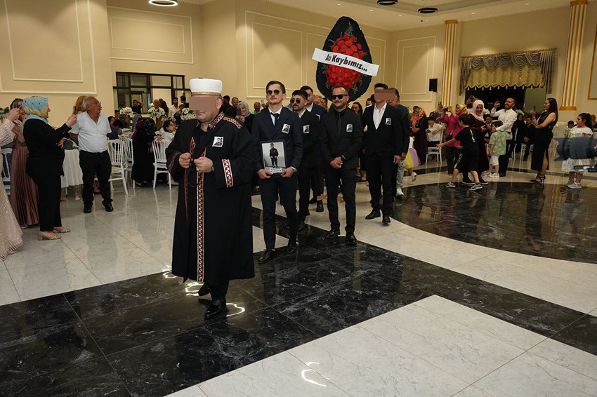 Düğün salonuna sahte imam ve cenaze çelengiyle gelip düğünü cenazeye çevirdiler - Resim: 1