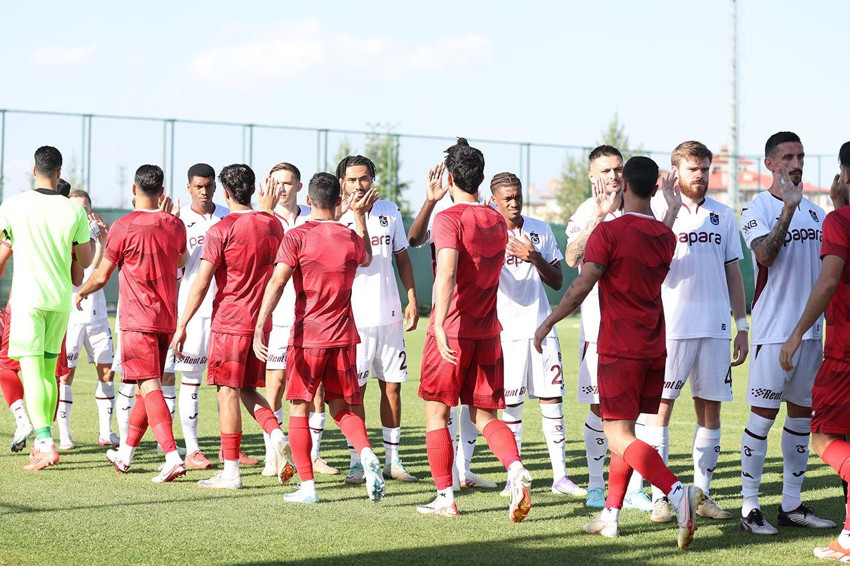 Trabzonspor - Persepolis maçında gol sesi çıkmadı - Resim: 2