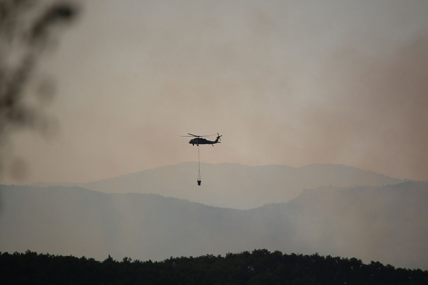 Tam 22 saatte söndürülen yangın, 1,5 saatte yeniden alevlendi, 95 ev tahliye edildi - Resim: 4