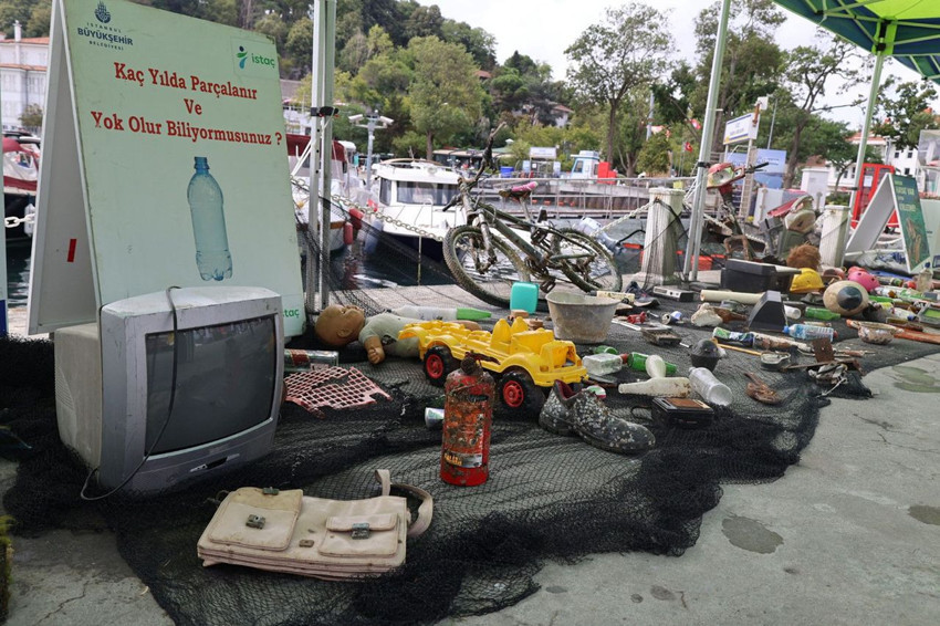 İstanbul Boğazı'nın derinliklerinden çıkartıldı: Çıkartan da gören de ne diyeceğini bilemedi! - Resim: 1