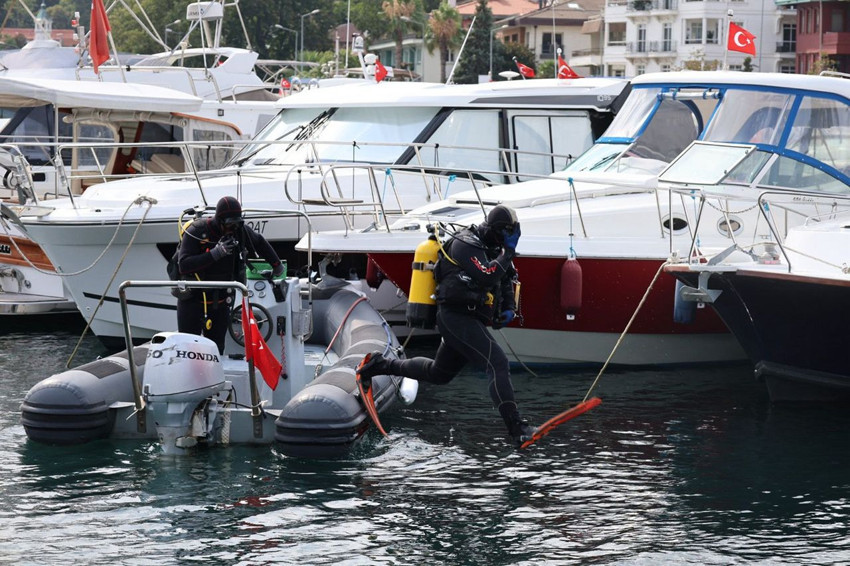 İstanbul Boğazı'nın derinliklerinden çıkartıldı: Çıkartan da gören de ne diyeceğini bilemedi! - Resim: 2