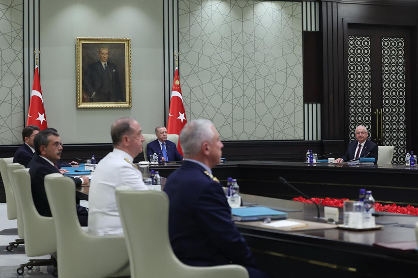 YAŞ kararları açıklandı: Genelkurmay Başkanı değişti! - Resim: 2