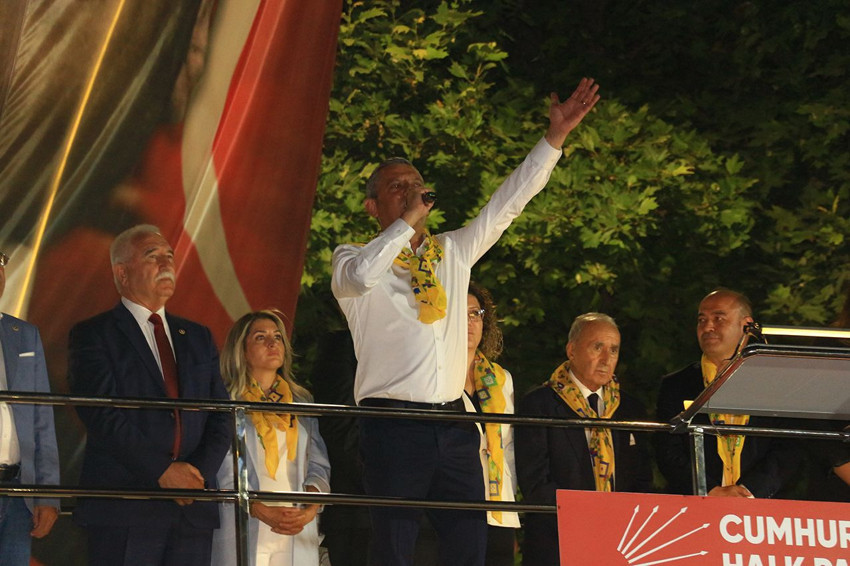 CHP lideri Özel: ''Bize DEM'leniyorsun diyenler terör örgütüyle pazarlığa oturdu'' - Resim: 4