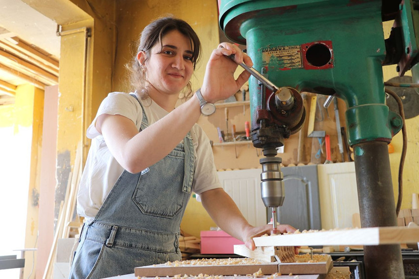 Türkiye'nin Zeynep ustası hem üretiyor, hem de tam 7 ülkeye ihracat yapıyor - Resim: 4