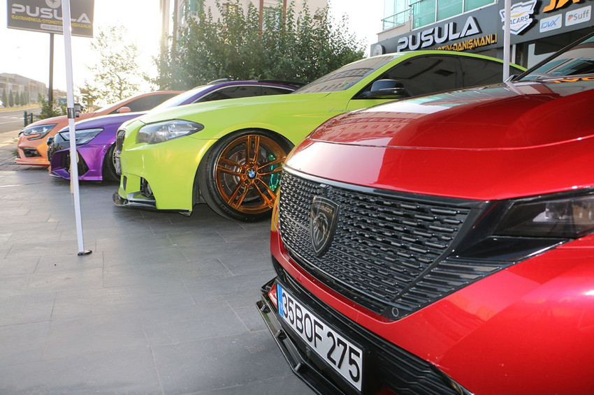 Modifiyeli araç ve motosiklet tutkunları Diyarbakır'da buluşuyor - Resim: 2