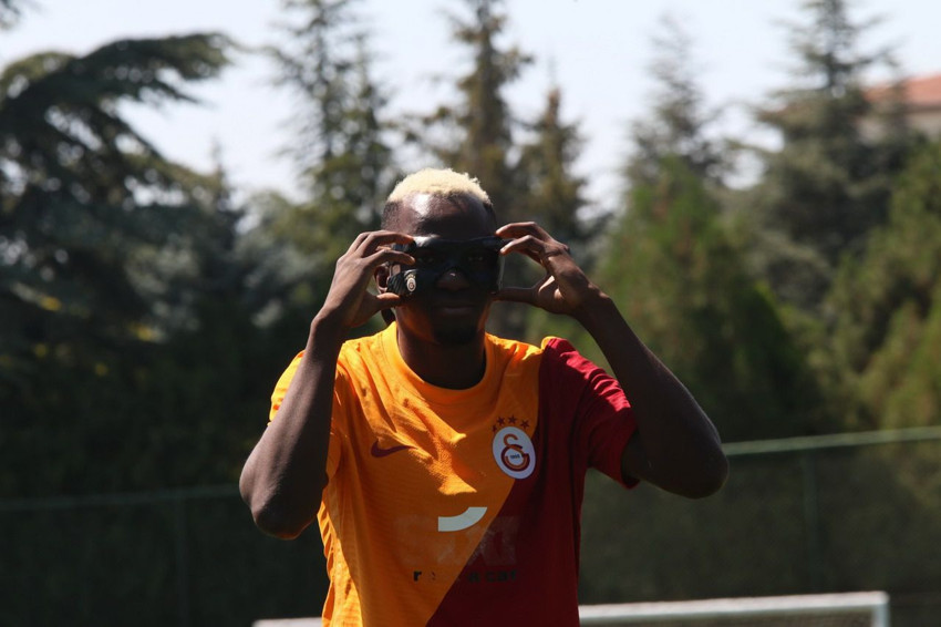 Osimhen'i Eskişehir'de gören şaşırıyor - Resim: 1