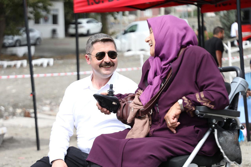 76 yaşındaki bedensel engelli Huriye ninenin ömürlük hayali gerçek oldu - Resim: 1