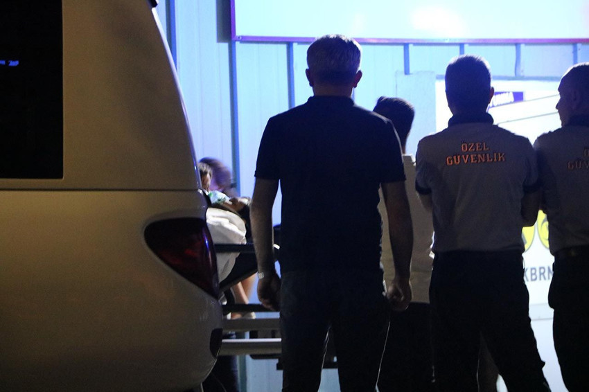 Yabancı plakalı araçta gizemli olay: 9 polis hastanelik oldu - Resim: 2