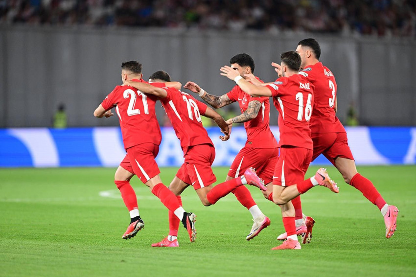 A Milliler, Gürcistan'ı devirdi - Resim: 1