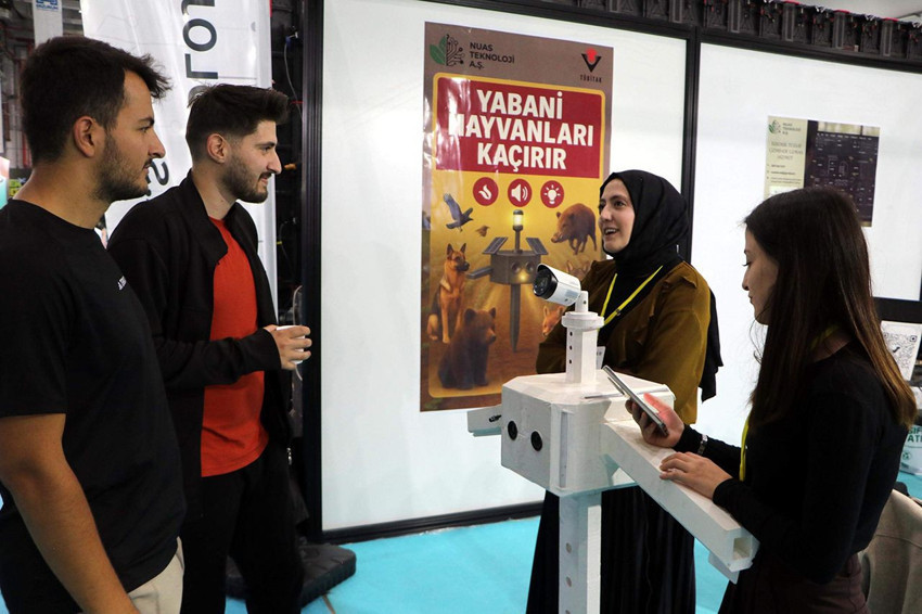 Elektrik mühendis genç kadınlardan tarım sektörü için yapay zekalı çığır açan icat - Resim: 3