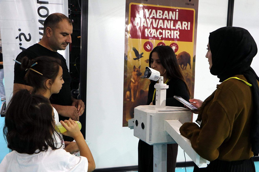 Elektrik mühendis genç kadınlardan tarım sektörü için yapay zekalı çığır açan icat - Resim: 2