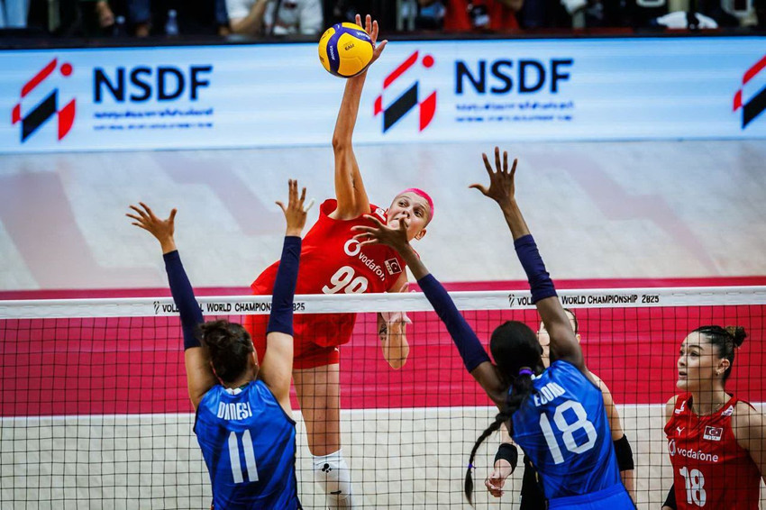 Valiliğin İstanbul'daki yasak kararı Filenin Sultanları'nın kutlamasını iptal etti - Resim: 2