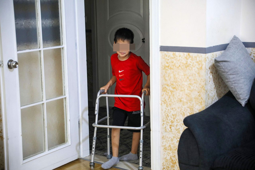 Antalyalı minik Mert'in gizemli rahatsızlığına teşhis konulamadığı için tedavi olamıyor - Resim: 1