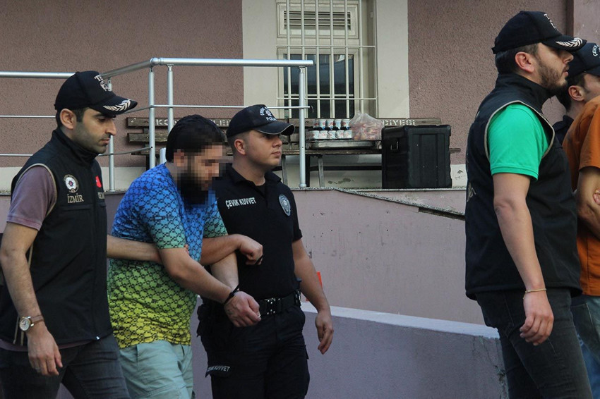 İzmir'de karakola saldırıp 2 polisi şehit eden şüpheliyle ilgili bir akılalmaz ayrıntı daha - Resim: 4