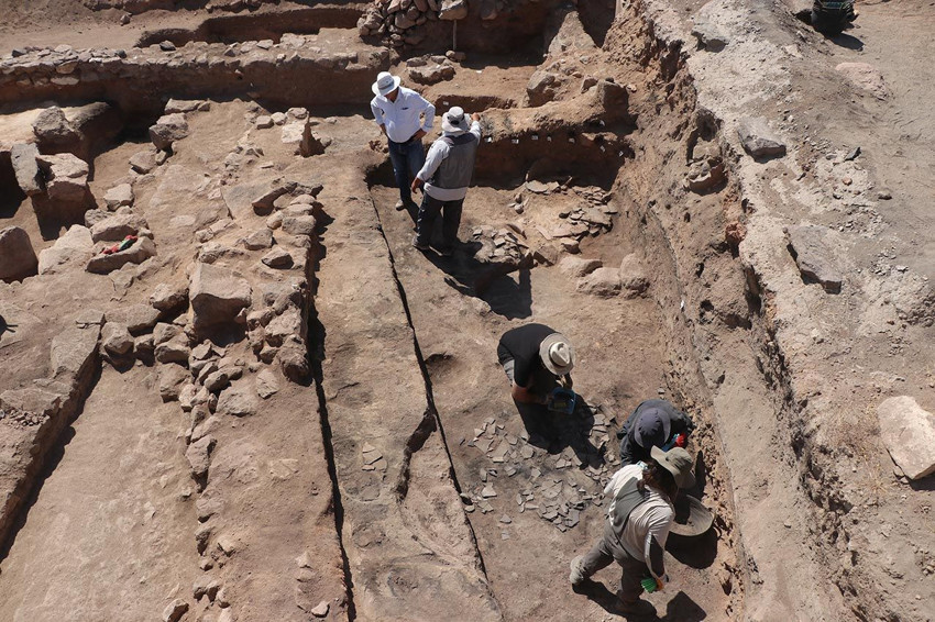 Asırlar önce yangında küle dönen sarayın kalıntıları ortaya çıktı - Resim: 4