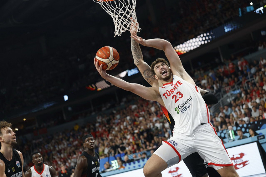 Teşekkürler 12 Dev Adam... A Milli Erkek Basketbol Takımı, Avrupa ikincisi oldu - Resim: 2