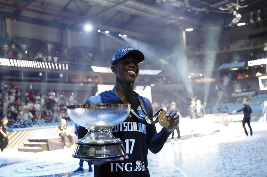 12 Dev Adam Dünya 2'ncisi oldu, Alperen Şengün tarihe geçti - Resim: 3