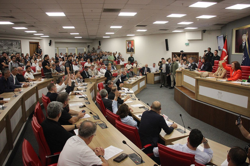 Aydın'da tansiyon yükseldi: CHP'den AK Parti'ye geçen Çerçioğlu restleşmesi büyüyor - Resim: 4