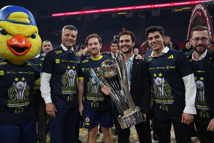 Potada dev derbi! Kupanın sahibi Fenerbahçe Beko oldu - Resim: 1