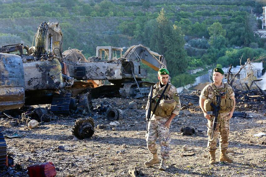 İsrail durmuyor... Bu sefer de Lübnan'ı vurdu: Çok sayıda ölü ve yaralı var - Resim: 4