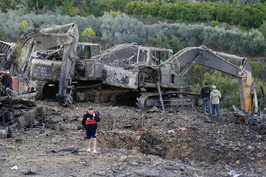 İsrail durmuyor... Bu sefer de Lübnan'ı vurdu: Çok sayıda ölü ve yaralı var - Resim: 1