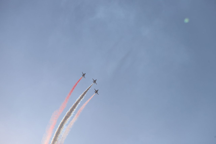 Gökyüzündeki gururlarımız Türk Yıldızları bir kez daha ağızları açık bıraktı - Resim: 4